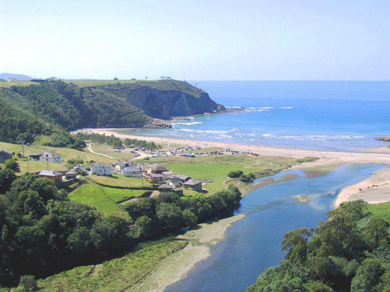 Las Golondrinas Casiellas Extérieur photo
